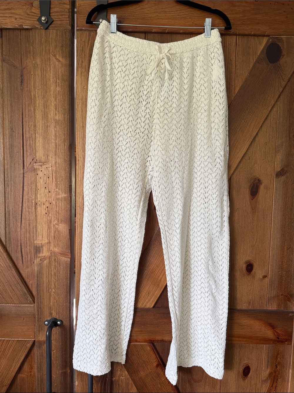 Roxy crocheted cover up pants-ivory size small